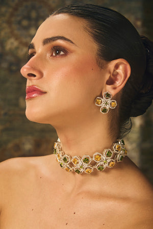 Noore Choker