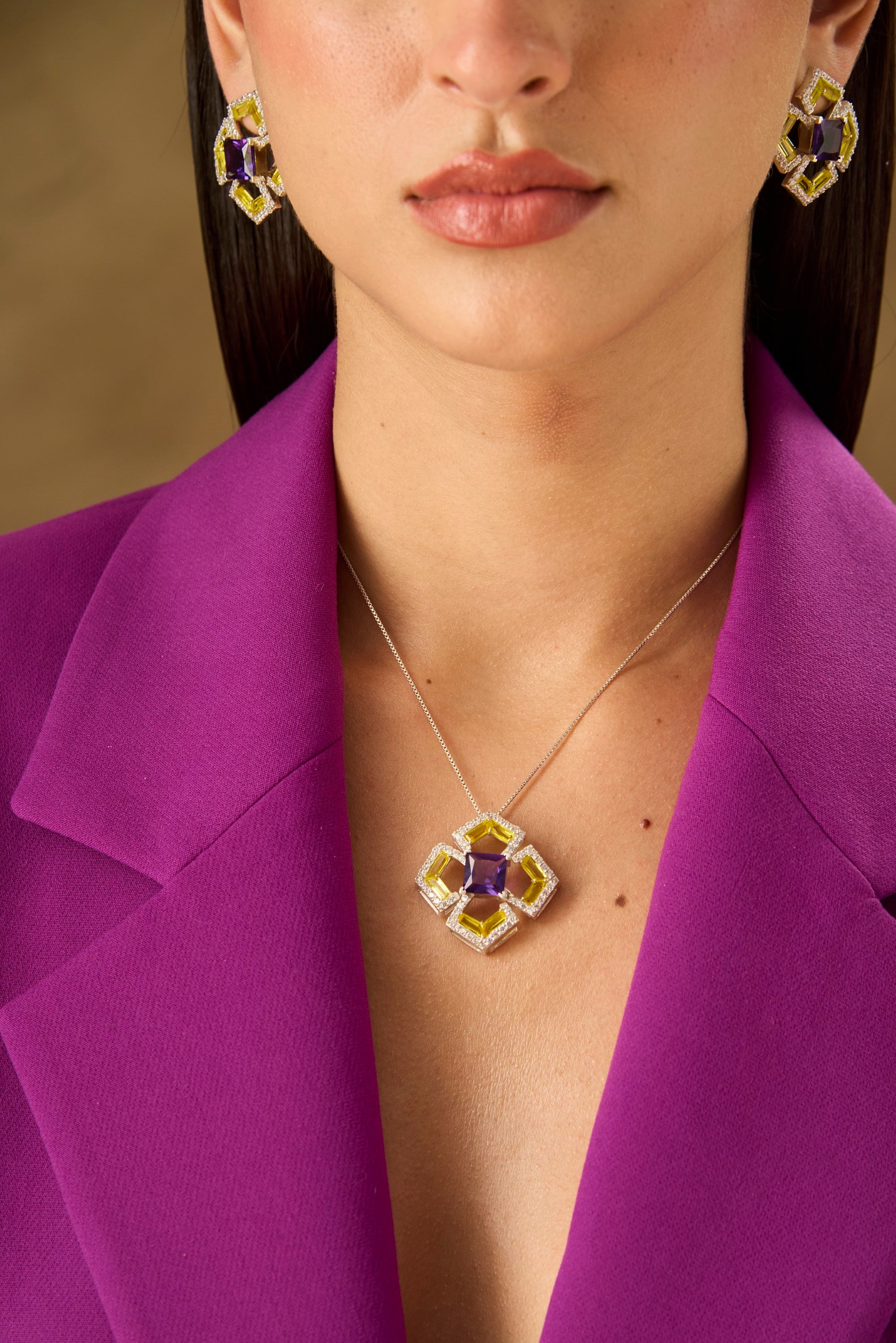 Delnaz Pendant