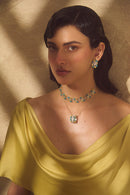 Nilofer Choker