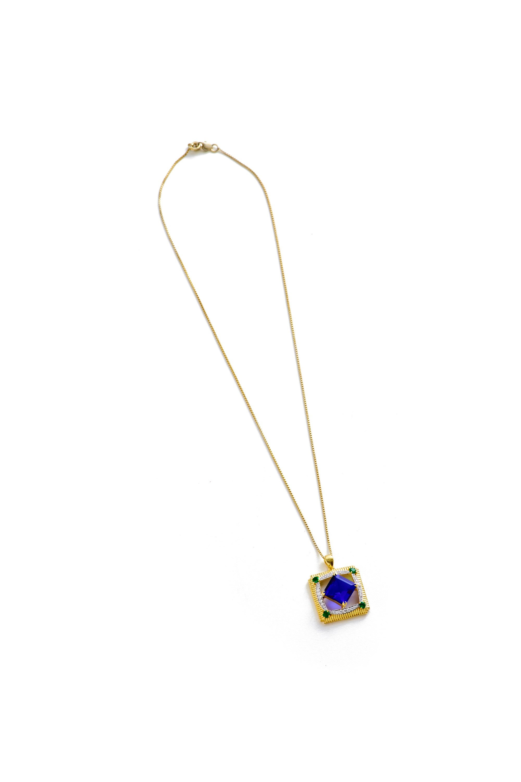 Ariz Pendant