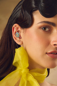 Kiyane Ear Pin