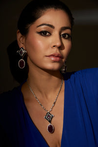 Scarlett Earring